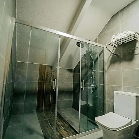 Grand Quars Hotell 4*